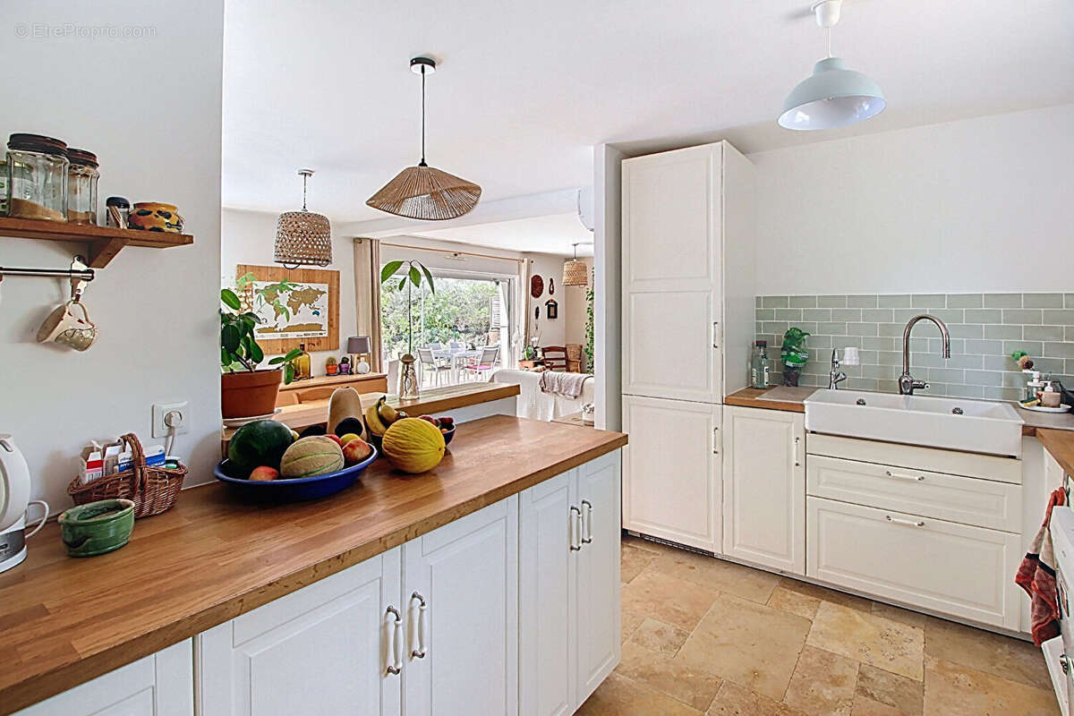 Maison à VILLECROZE