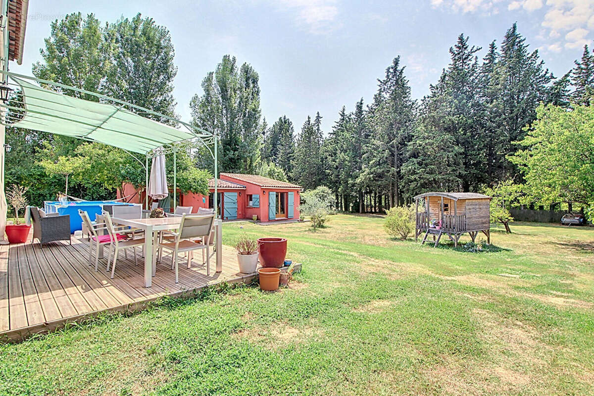 Maison à VILLECROZE