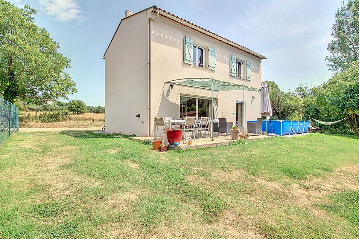 Maison à VILLECROZE