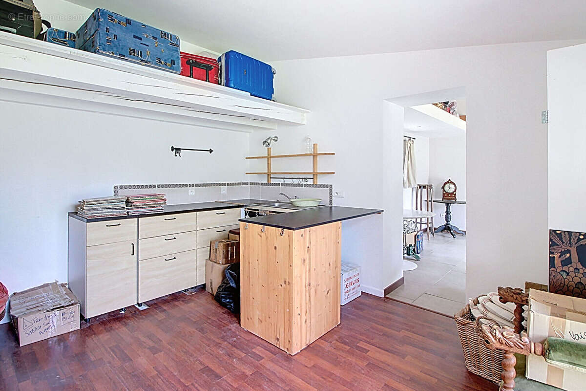 Maison à VILLECROZE