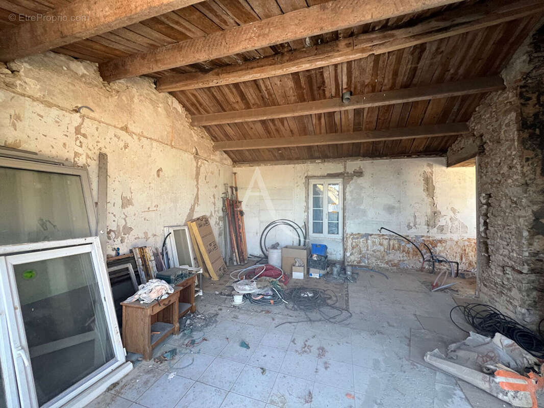 Terrain à TALMONT-SAINT-HILAIRE