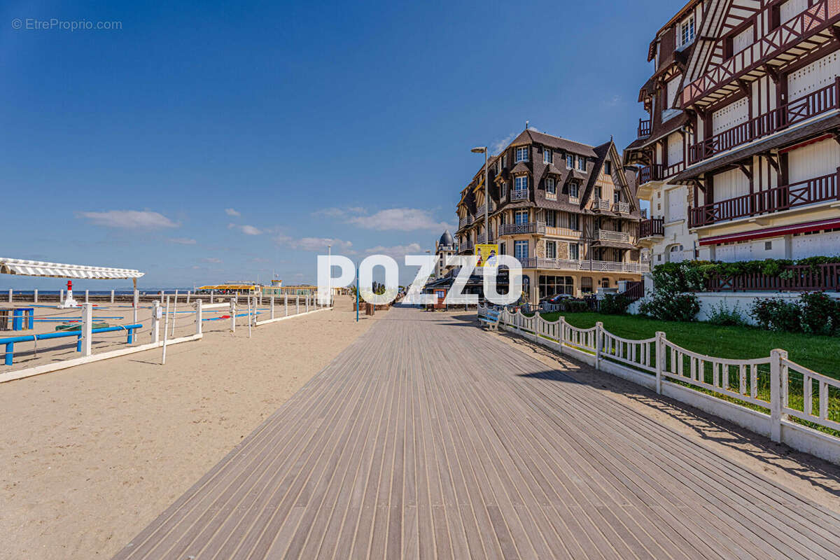 Appartement à TROUVILLE-SUR-MER