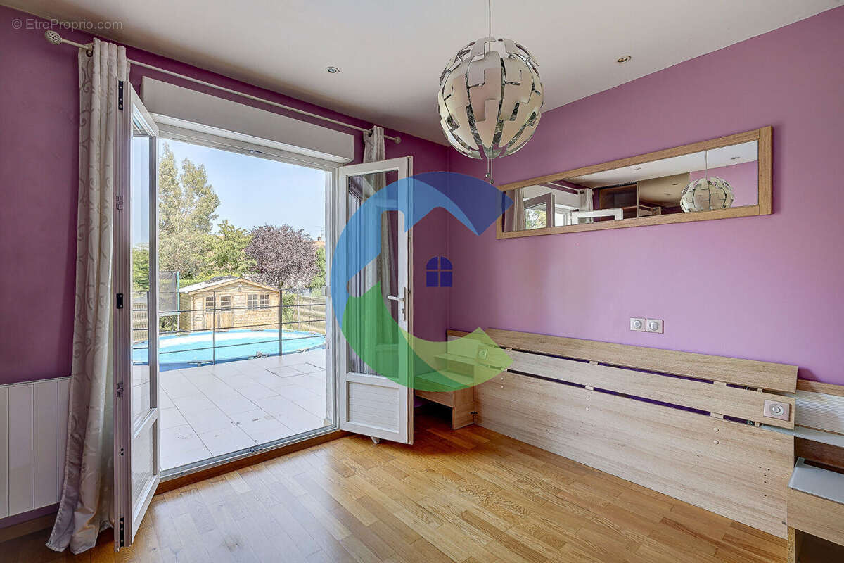 Maison à BALLAINVILLIERS