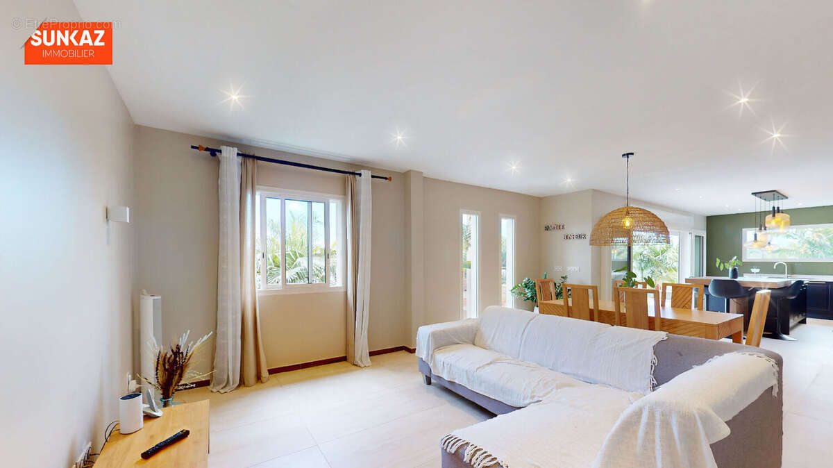 Maison à ENTRE-DEUX