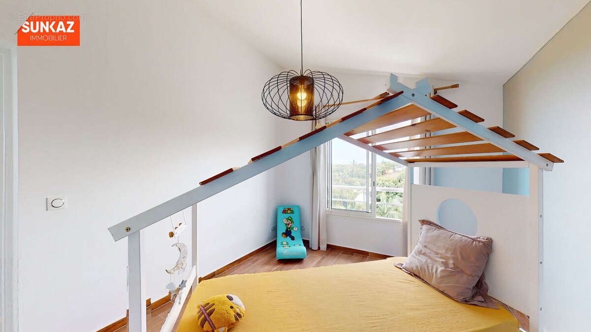 Maison à ENTRE-DEUX