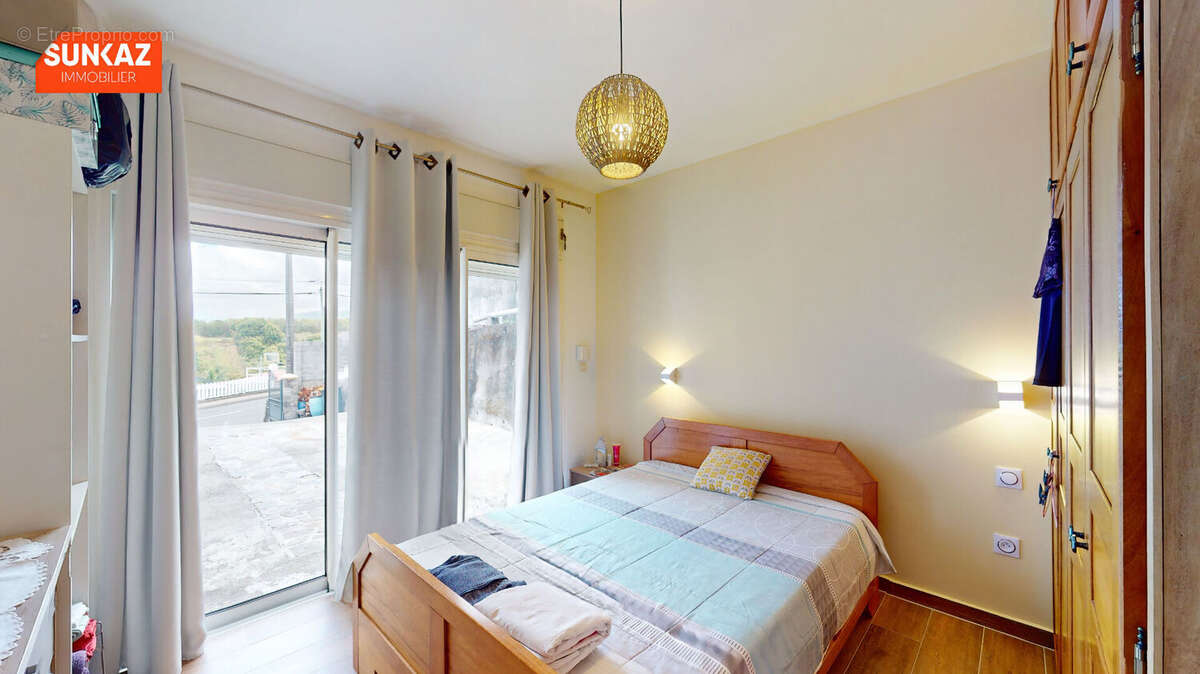 Maison à ENTRE-DEUX