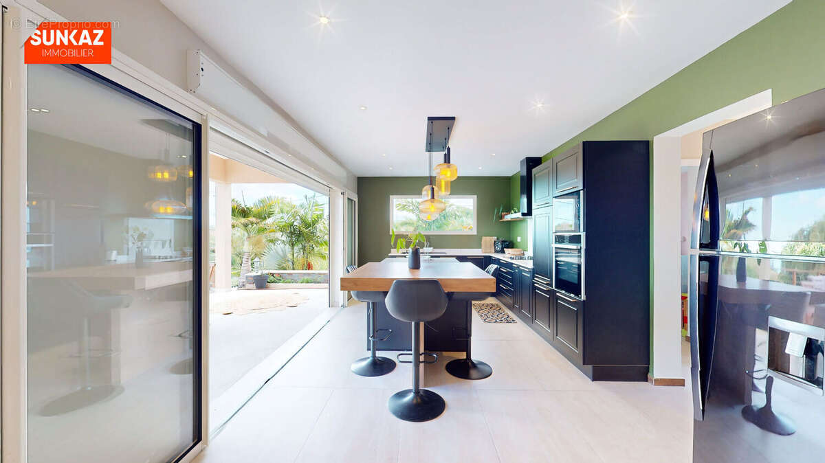 Maison à ENTRE-DEUX