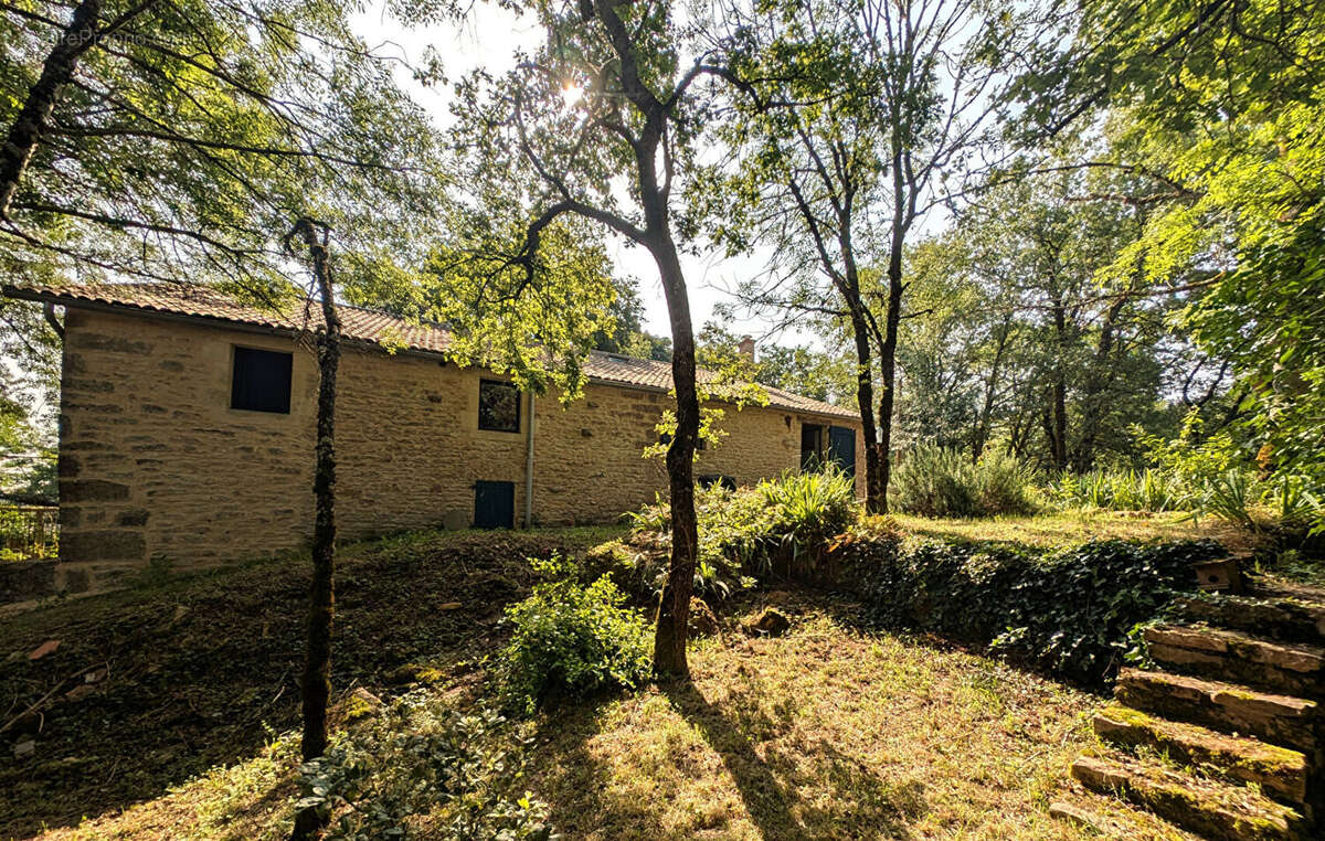 Maison à SAINT-ANTONIN-NOBLE-VAL