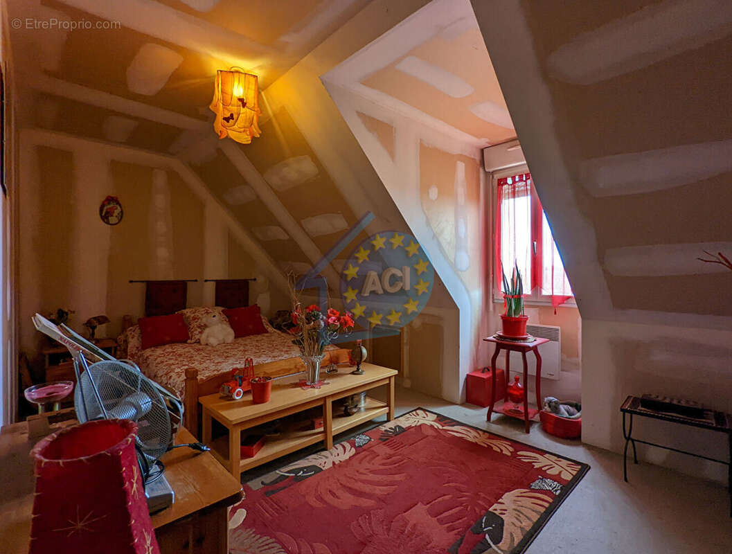 Maison à PERDREAUVILLE