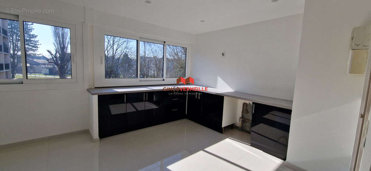 Appartement à PONTOISE