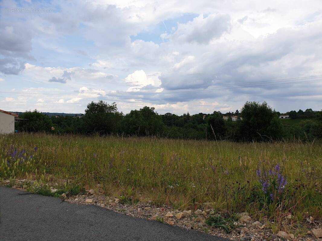 Terrain à SAINT-MAIXENT-L&#039;ECOLE