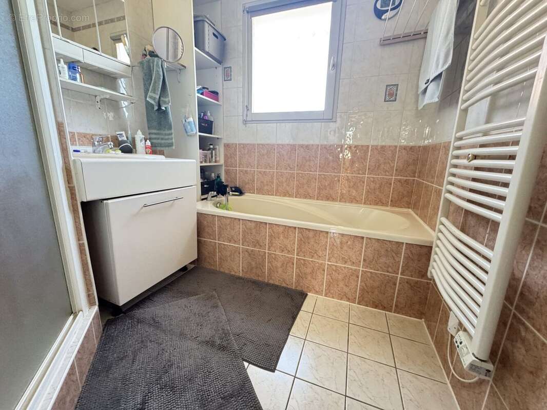 Maison à QUINSSAINES