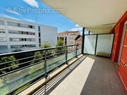 Appartement à LYON-9E