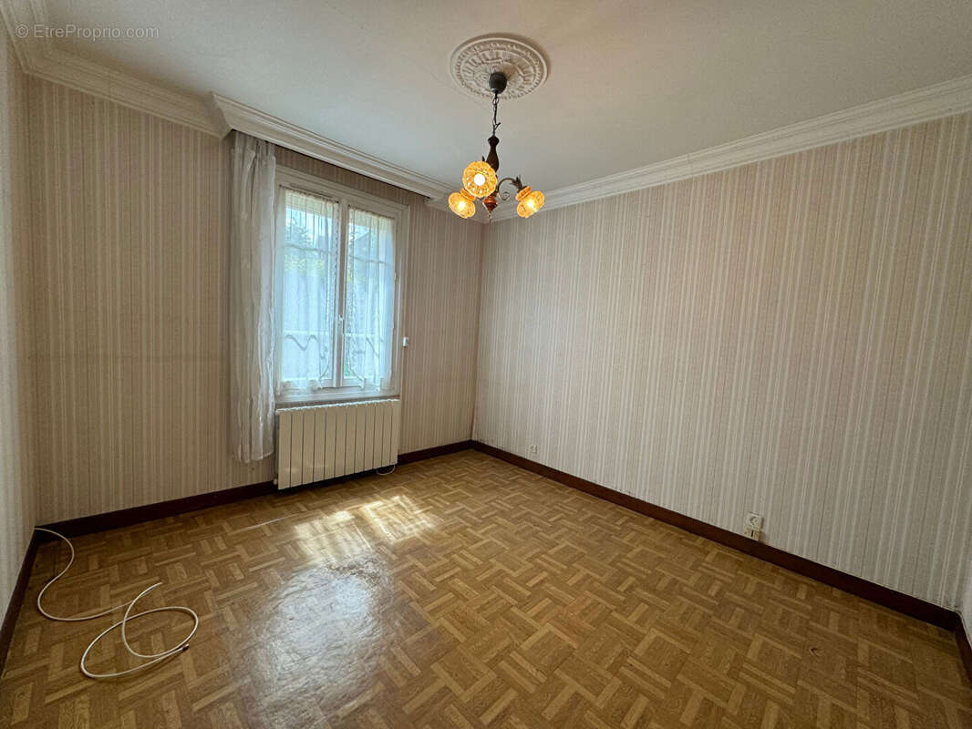 Maison à NOGENT-LE-ROI