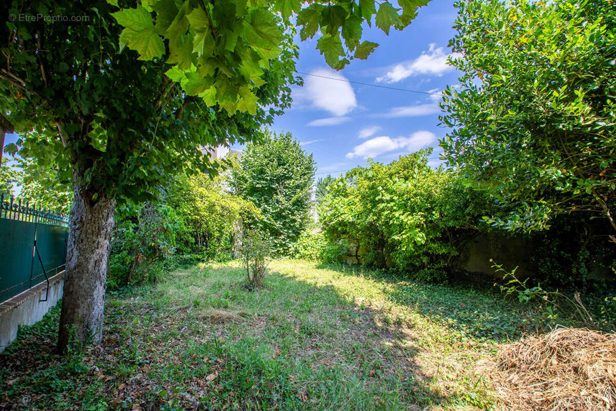 Maison à BOIS-COLOMBES