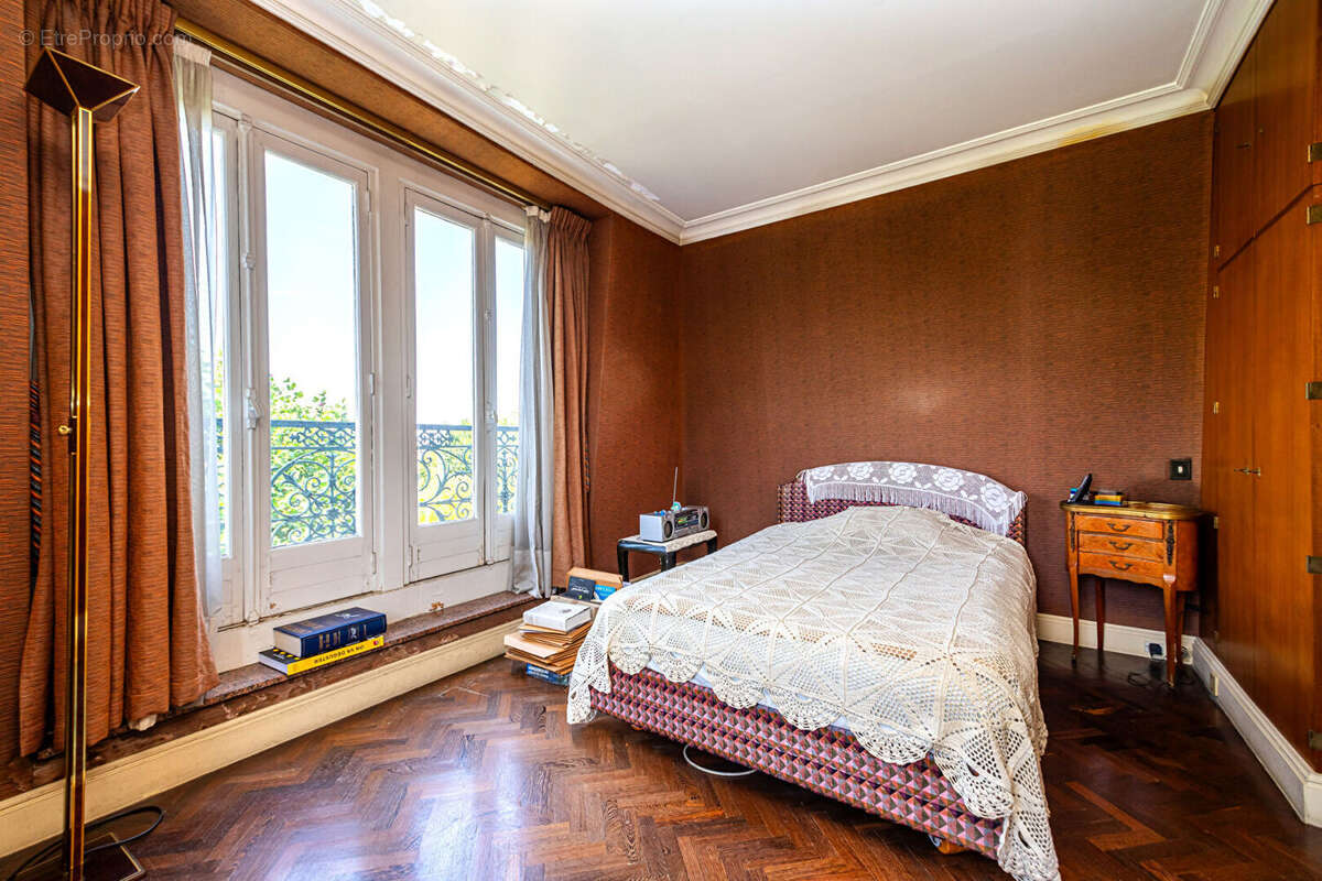 Maison à BOIS-COLOMBES