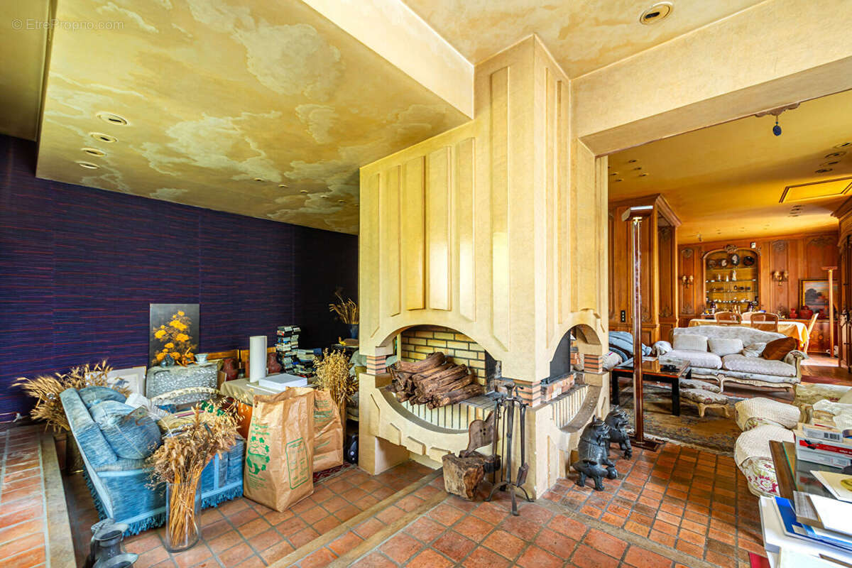 Maison à BOIS-COLOMBES