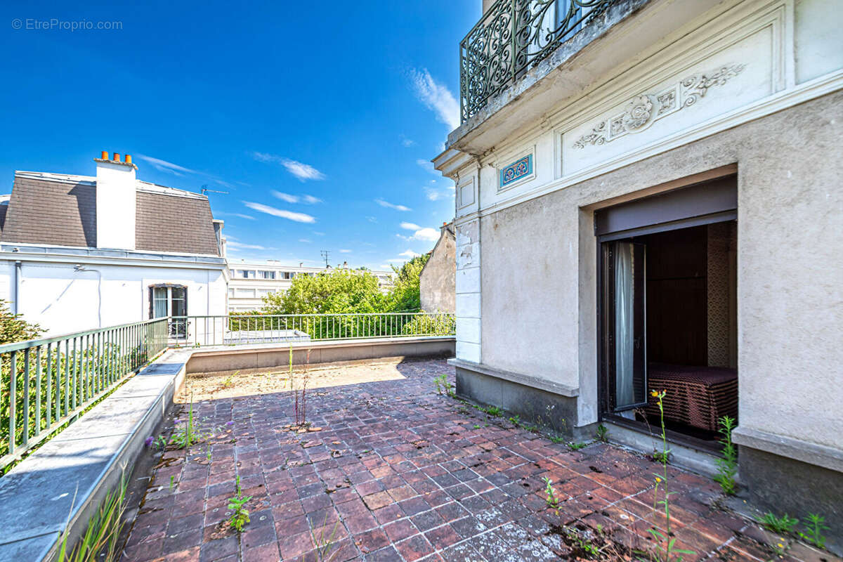 Maison à BOIS-COLOMBES