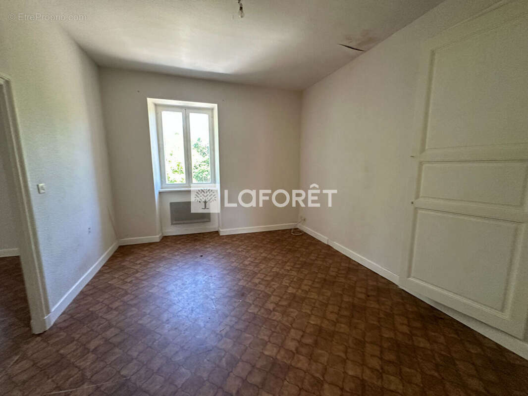 Appartement à SAINT-MARTIN-D&#039;ESTREAUX
