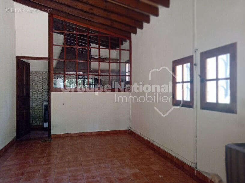 Maison à SAINT-ETIENNE-DU-GRES