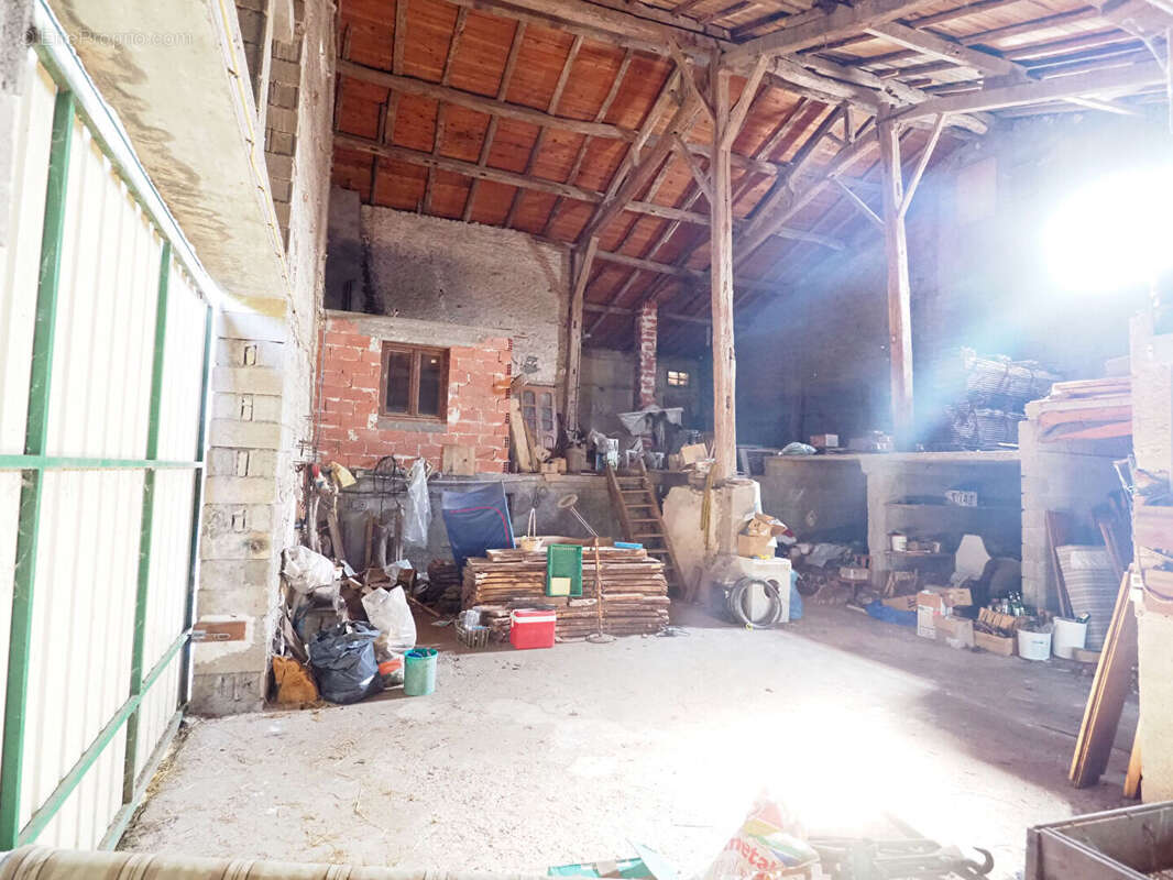 Maison à HADIGNY-LES-VERRIERES