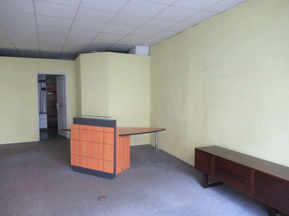 Appartement à MIRECOURT