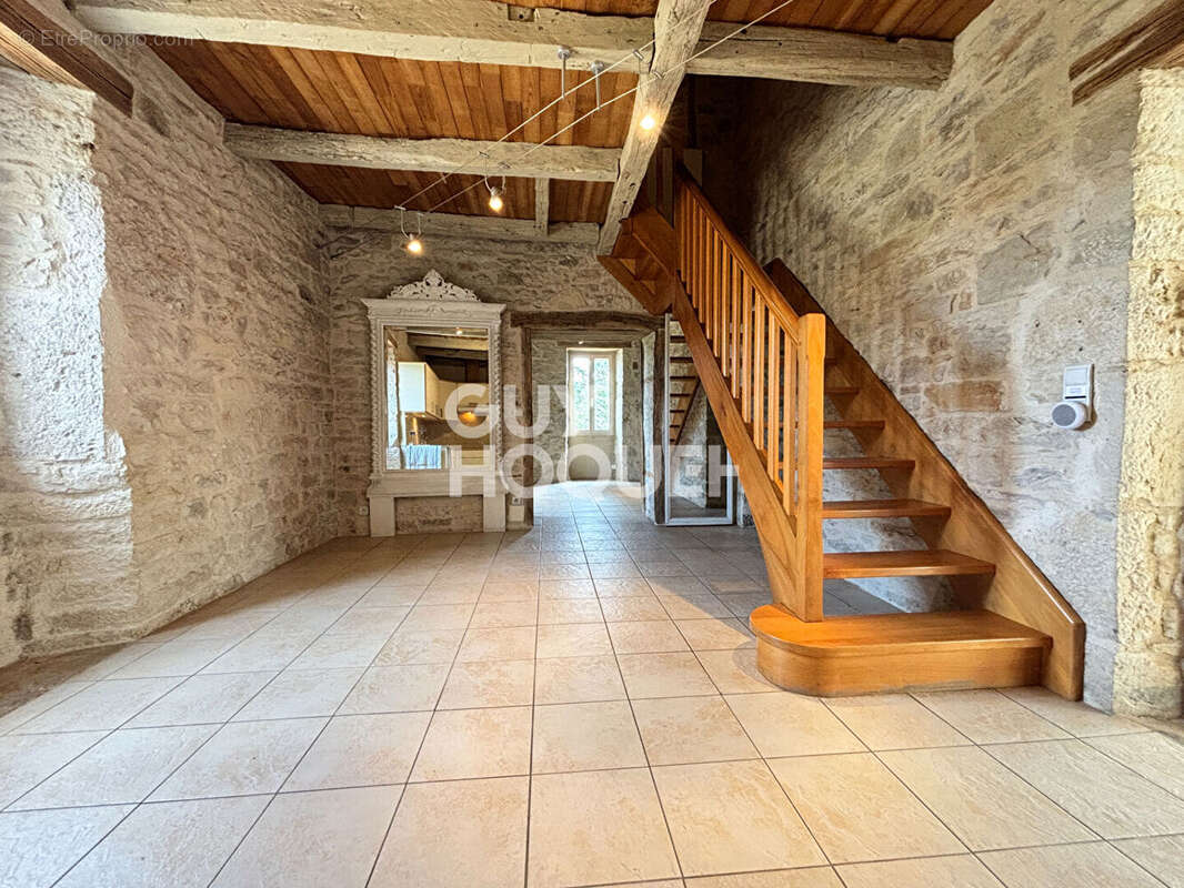 Maison à LABASTIDE-DU-VERT