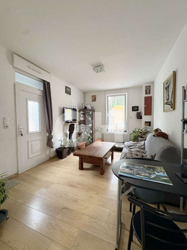 Appartement à FERRIERE-LA-GRANDE