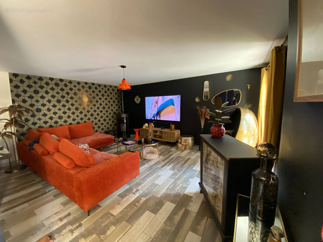 Maison à LE MESNIL-EN-THELLE