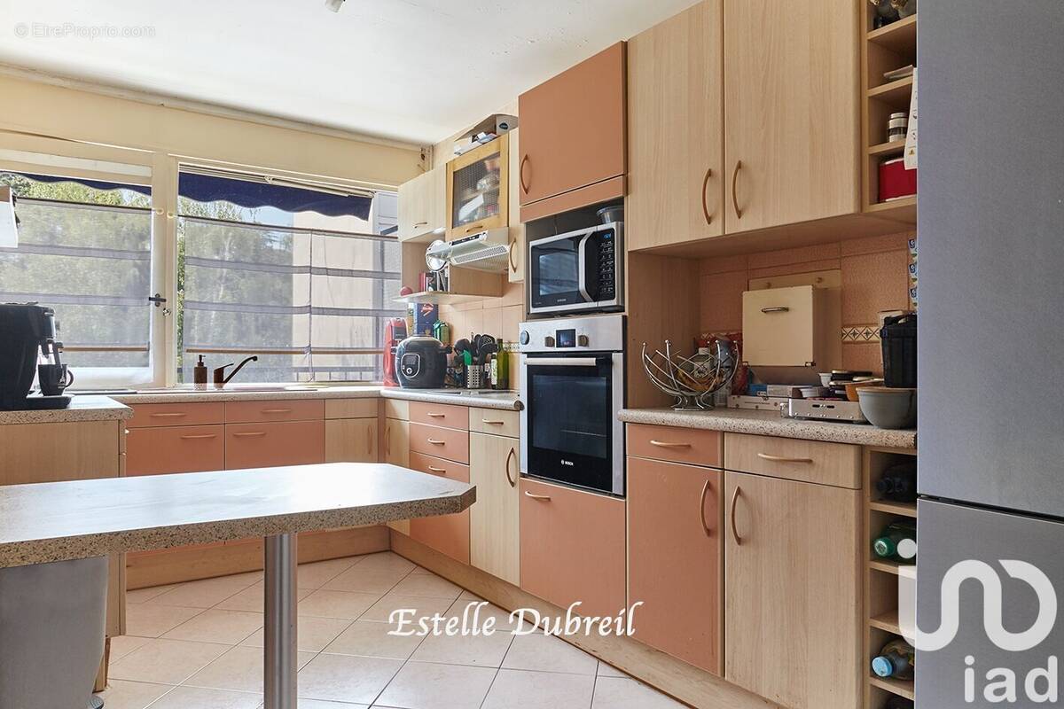 Photo 1 - Appartement à VELIZY-VILLACOUBLAY