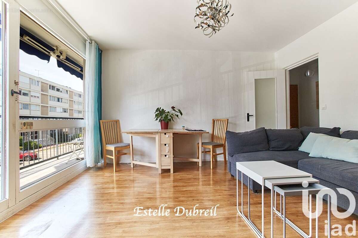Photo 3 - Appartement à VELIZY-VILLACOUBLAY