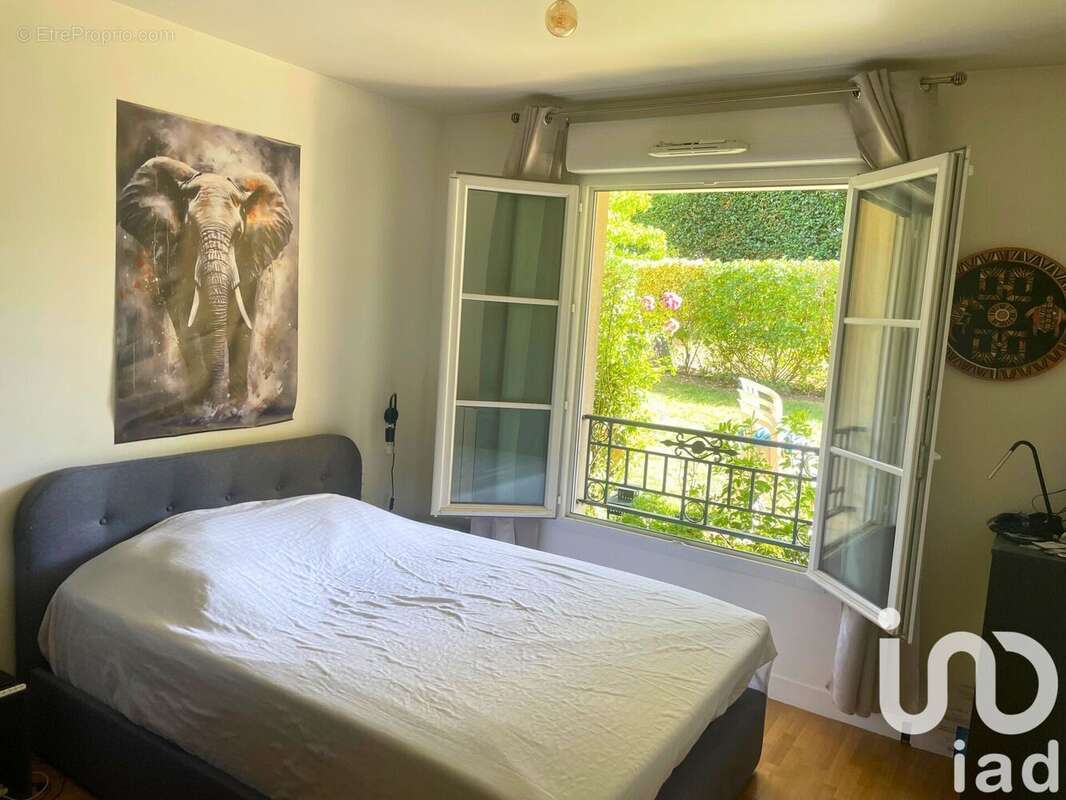 Photo 6 - Appartement à SAINT-CYR-L'ECOLE