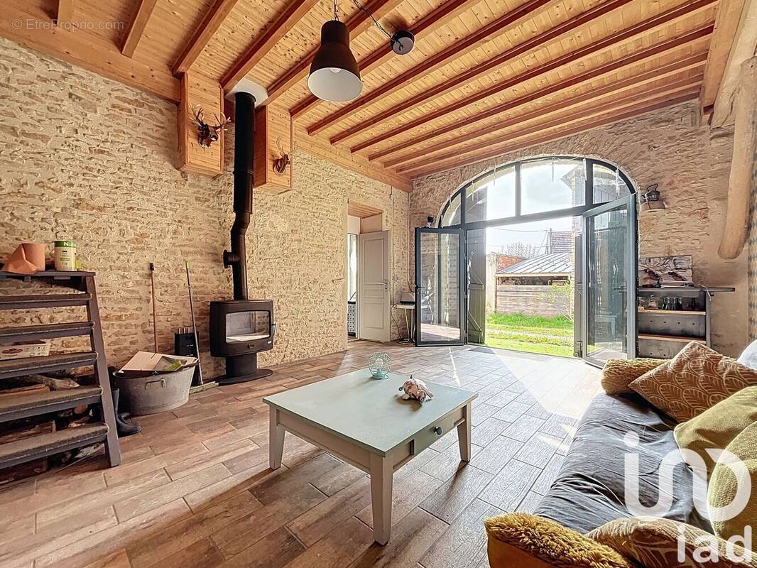 Photo 1 - Maison à ARCY-SUR-CURE