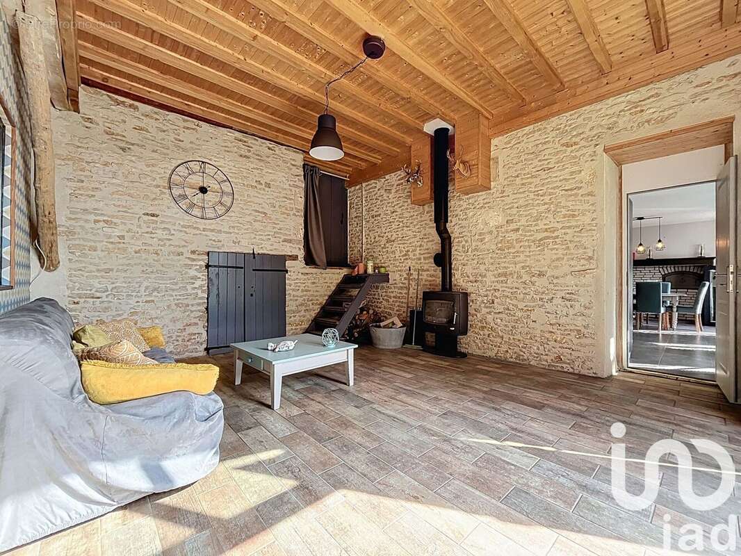 Photo 2 - Maison à ARCY-SUR-CURE