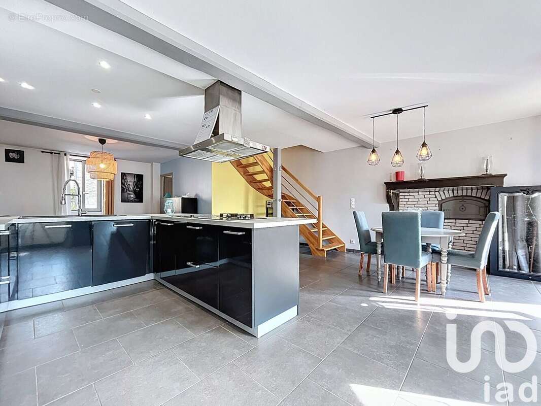 Photo 5 - Maison à ARCY-SUR-CURE