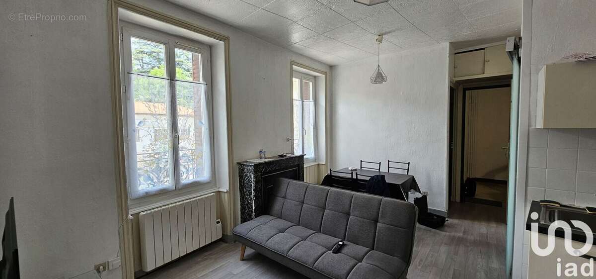 Photo 7 - Appartement à SAINT-JULIEN-MOLIN-MOLETTE