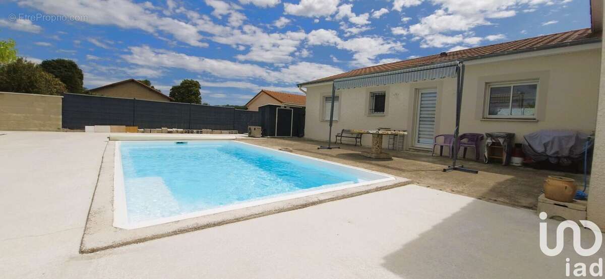 Photo 2 - Maison à OUCHES