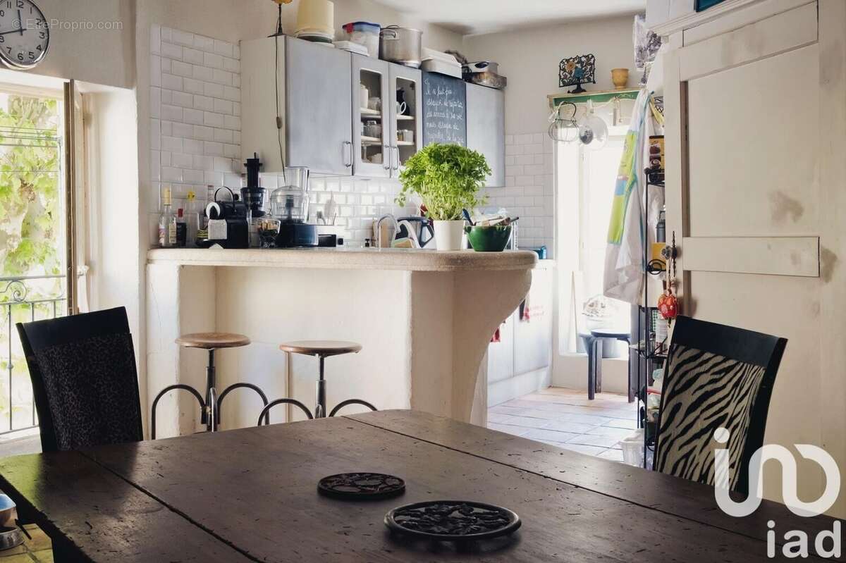 Photo 6 - Maison à ROGNES