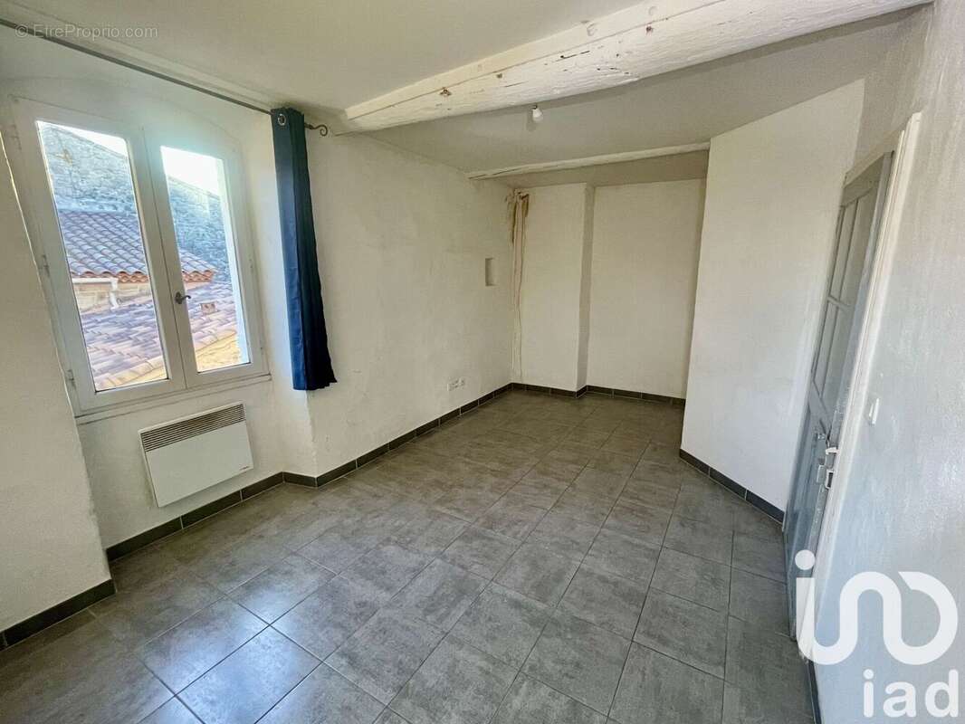 Photo 3 - Appartement à CLARENSAC