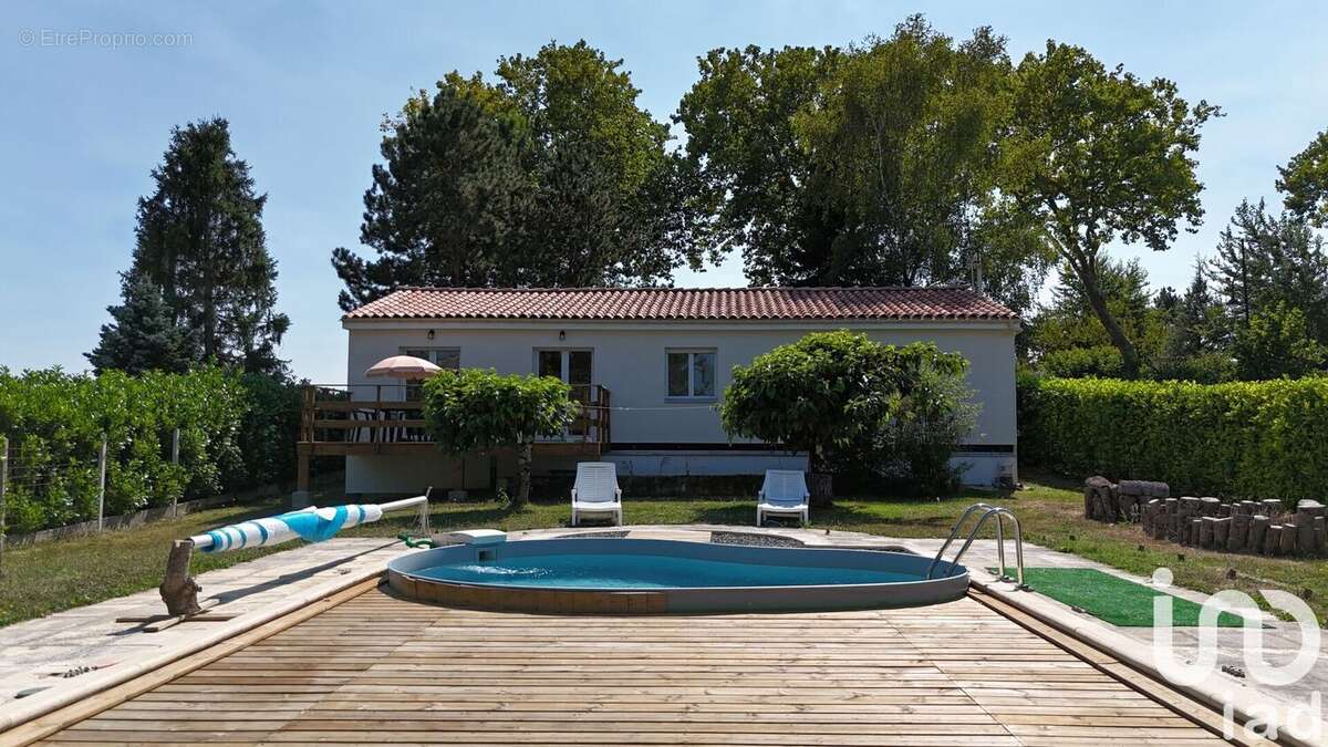 Photo 3 - Maison à OZILLAC