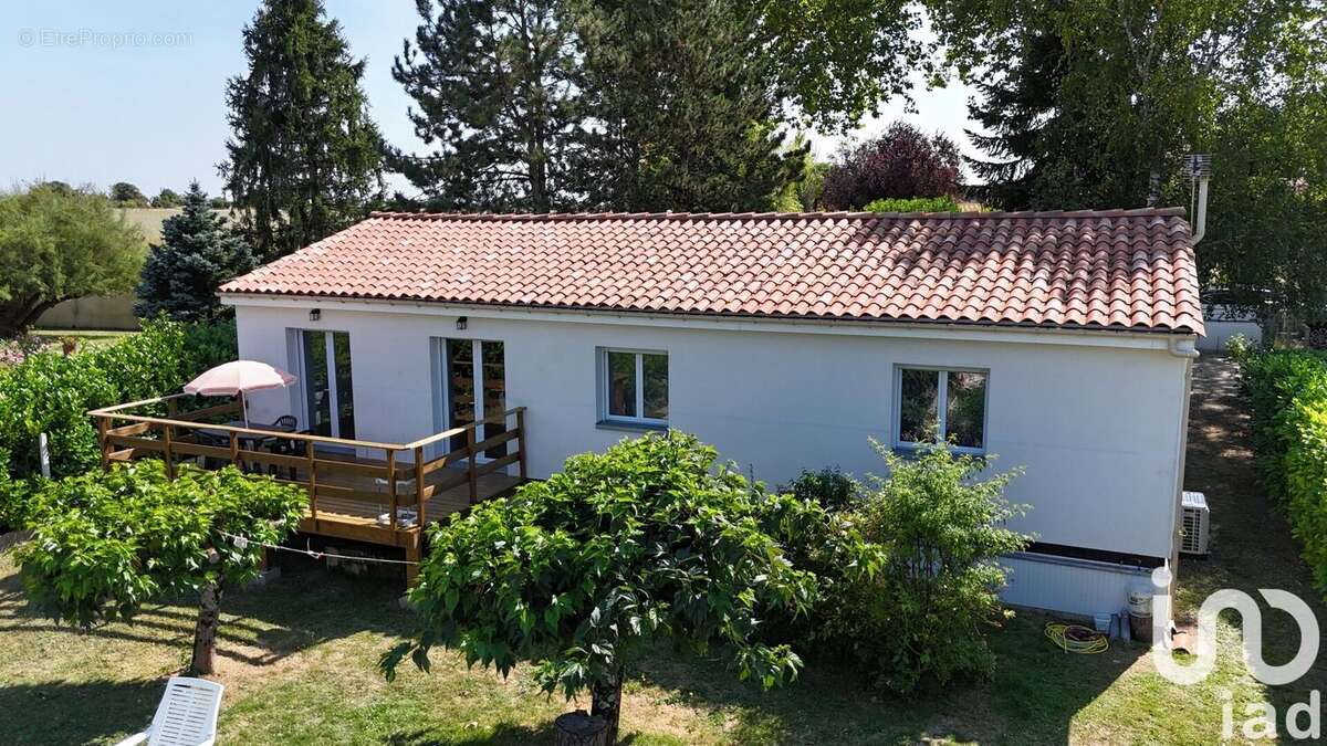 Photo 4 - Maison à OZILLAC