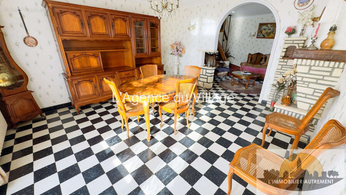 Maison à CHAUMONT-EN-VEXIN