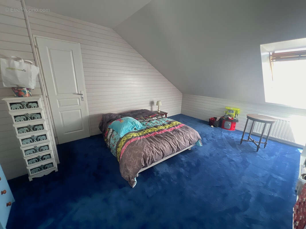 Maison à LE POULIGUEN