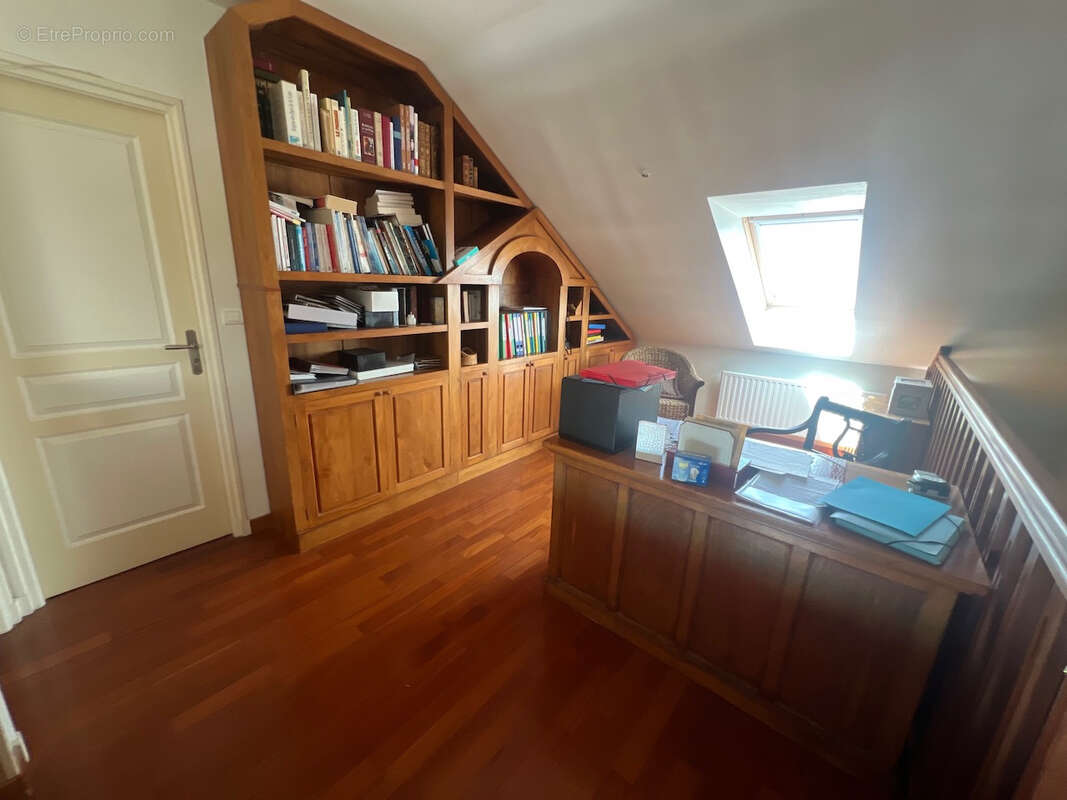 Maison à LE POULIGUEN