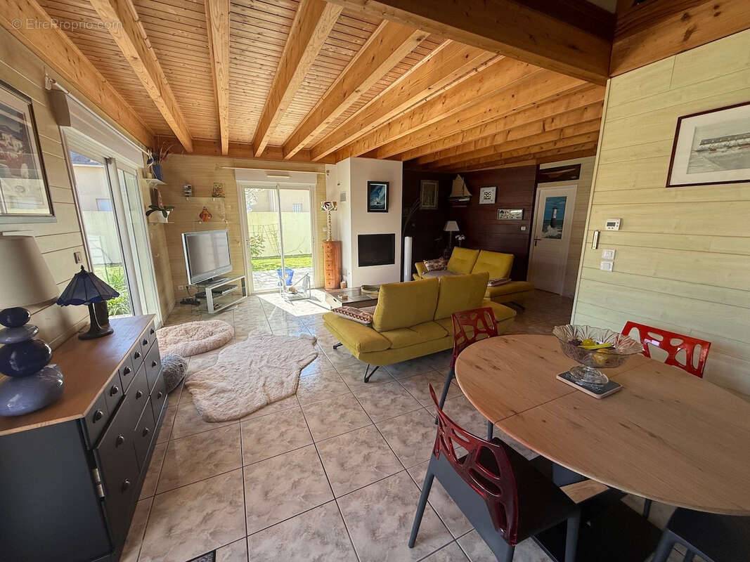 Maison à LE POULIGUEN