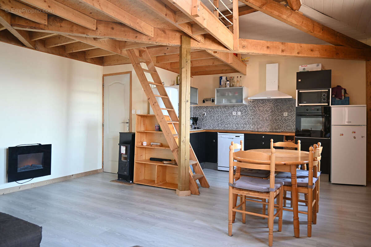 Appartement à FONT-ROMEU-ODEILLO-VIA