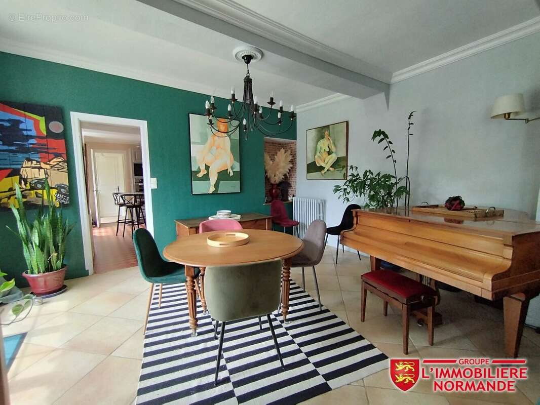 Maison à CAILLY-SUR-EURE