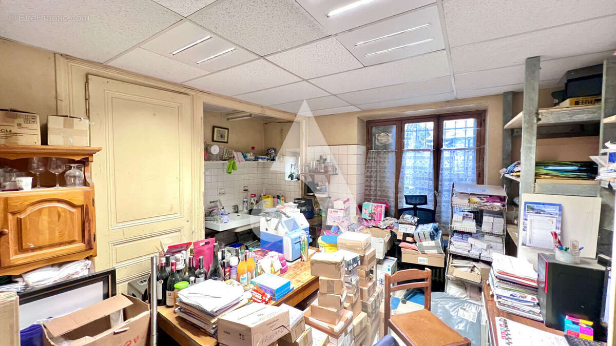 Commerce à BELLEGARDE-SUR-VALSERINE