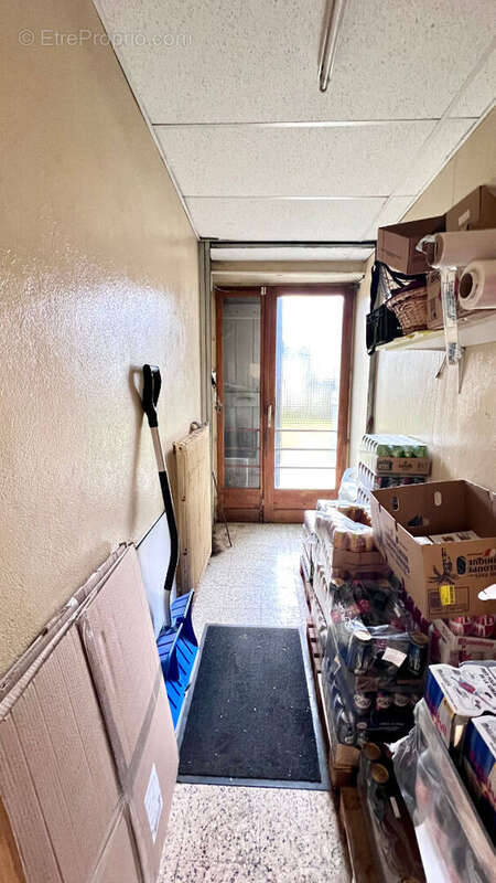 Commerce à BELLEGARDE-SUR-VALSERINE