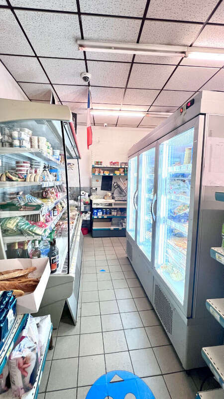 Commerce à BELLEGARDE-SUR-VALSERINE